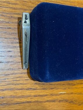 Hickok Horse Racing Tie Bar clip ( vintage)